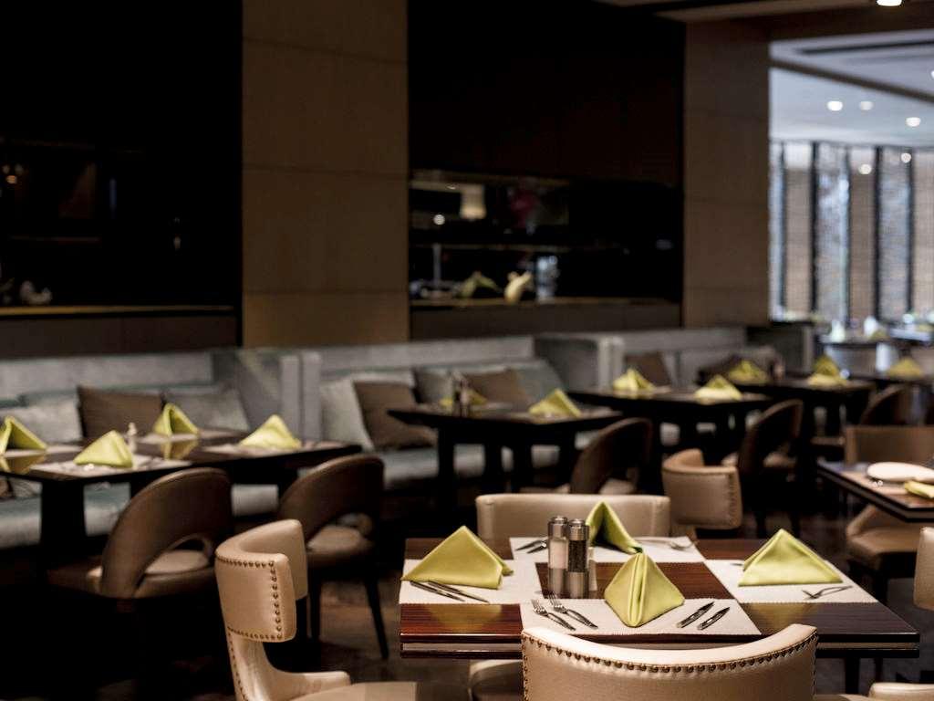 Pullman Shanghai Xuhui Restaurant photo